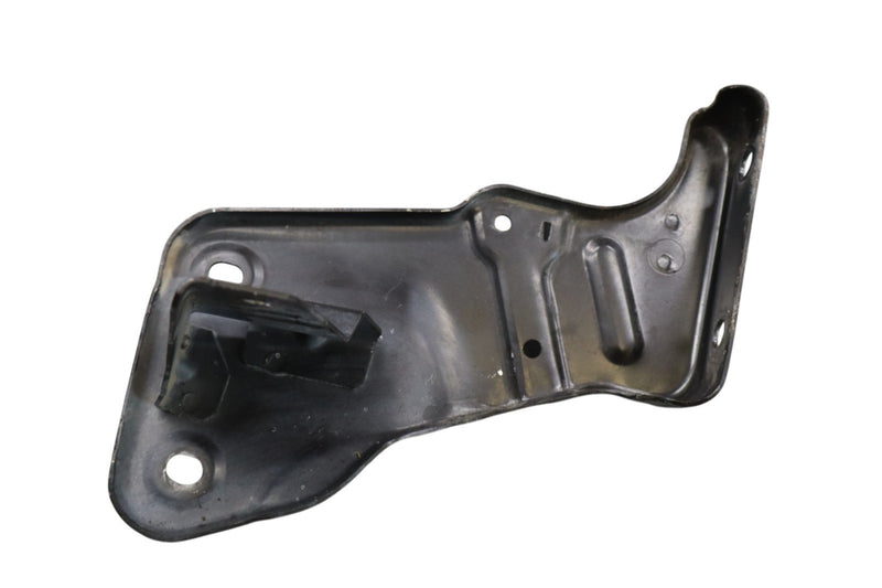 Load image into Gallery viewer, 14-17 Maserati Ghibli S Front Right Passenger Side Subframe Support Bracket Oem
