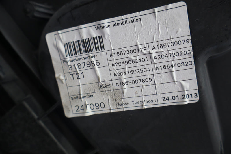 Load image into Gallery viewer, 12-15 Mercedes GL450 ML500 Rear Left Driver Side Window Regulator Panel Oem
