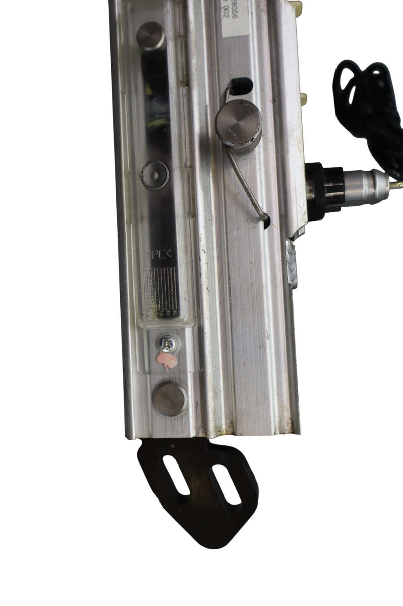 Load image into Gallery viewer, 03-12 Mercedes R230 SL500 S55 AMG Convertible Left Lock Pawl Cylinder Oem
