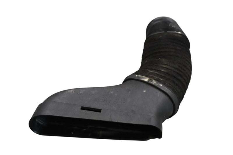 Load image into Gallery viewer, 08-12 Mercedes W204 C300 E350 Right Side Engine Air Intake Duct Hose Tube Oem
