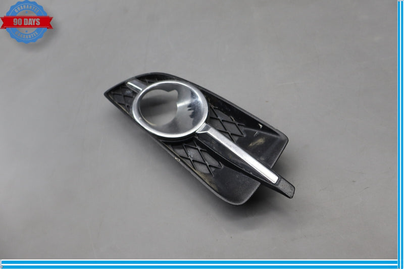Load image into Gallery viewer, 10-13 Buick Lacrosse CXL Front Right Side Fog Light Lower Outer Grille Trim Oem
