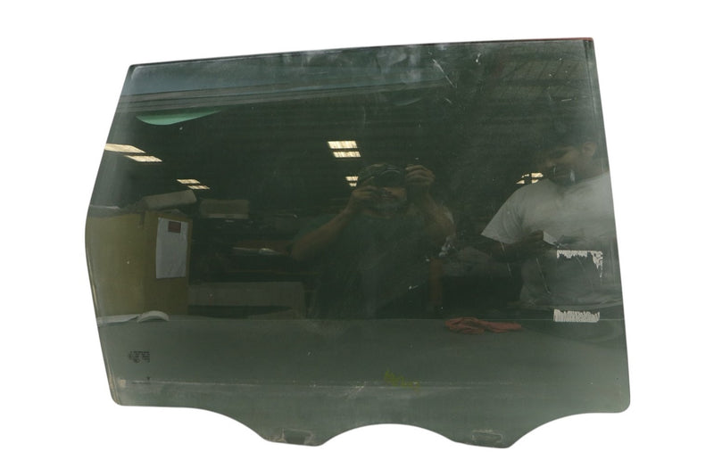 Load image into Gallery viewer, 11-18 Porsche Cayenne 958 Rear Right Passenger Side Door Window Glass Oem
