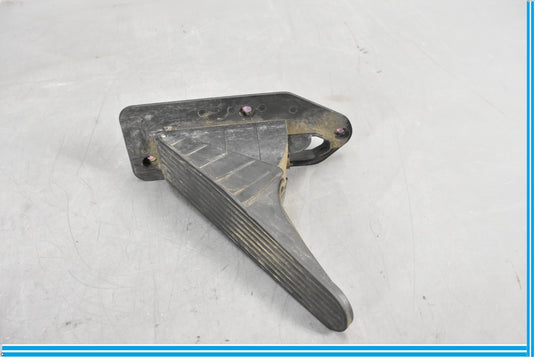 05-08 Maserati Quattroporte M139 Interior Gas Acceleration Foot Pedal Oem