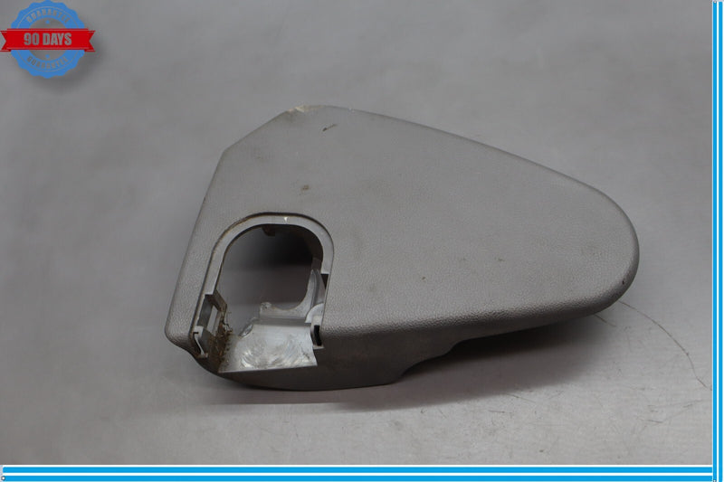 Load image into Gallery viewer, 06-11 Mercedes W219 CLS550 CLS500 Front Right Side Seat Belt Bolt Trim Panel Oem
