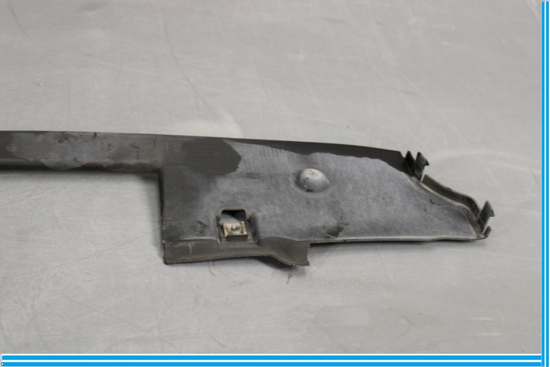 Load image into Gallery viewer, 04-10 BMW 645Ci 650i Front Upper Radiator Fan Air Intake Duct Top Oem
