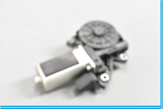 11-18 Audi A8 Quattro Front Right Door Close Assist Motor Drive Assemble Oem