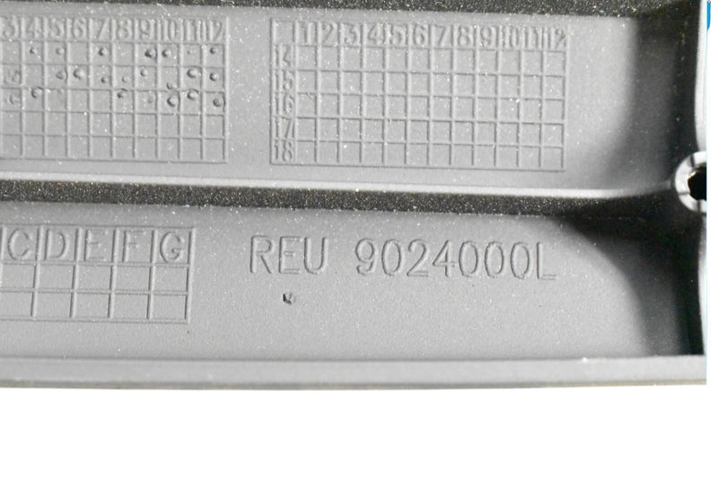 Load image into Gallery viewer, 11-18 Audi A8 Quattro Front Left Driver Side Door Window Switch W/ Trim OEM
