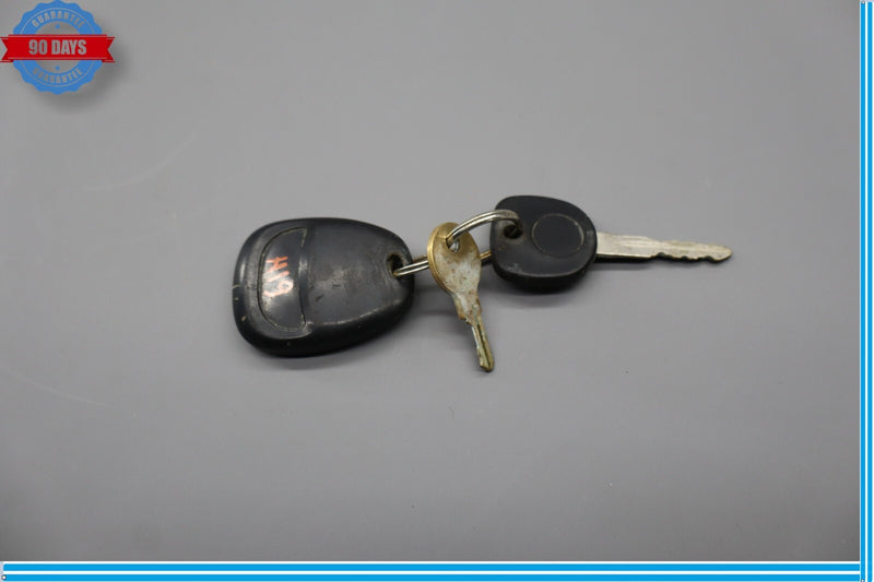 Load image into Gallery viewer, 03-07 Hummer H2 Smart Key Fob Keyless Entry Remote W/Key Black Oem

