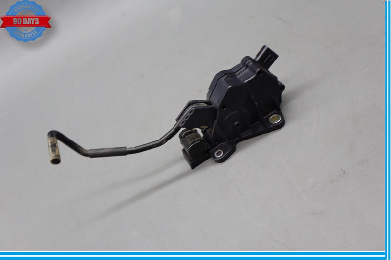 Load image into Gallery viewer, 07-12 Lexus LS460L Accelerator Throttle Gas Pedal Assemblies W/ Sensor Denso Oem
