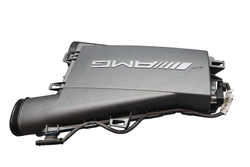 Load image into Gallery viewer, 11-19 Mercedes W218 CLS63 AMG Right Passenger Side Air Intake Cleaner Box Oem
