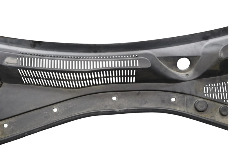 Load image into Gallery viewer, 14-20 Maserati Ghibli S Windshield Wiper Cowl Vent Grille Panel 670010468 Oem
