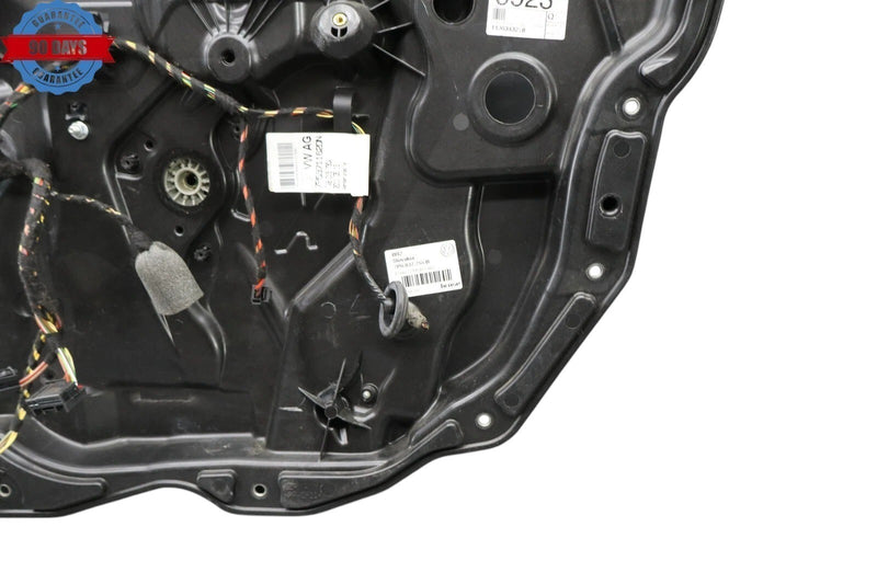 Load image into Gallery viewer, 11-17 Volkswagen Touareg VW Front Right Passenger Window Regulator W/Panel Oem
