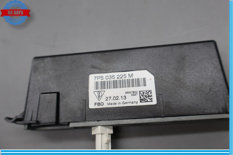 Load image into Gallery viewer, 11-18 Porsche Cayenne Rear Left Side Antenna Amplifier Booster AMP Module Oem
