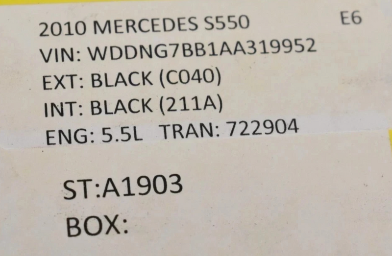 Load image into Gallery viewer, 07-13 Mercedes S550 S63 AMG Rear Right Passenger Side Quarter Window Glass Oem
