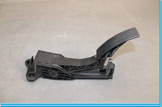 06-13 Mercedes GL550 GL450 Gas Throttle Pedal Accelerator Oem