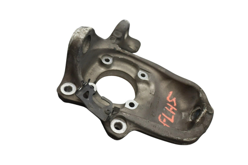 Load image into Gallery viewer, 03-08 Maserati Quattroporte Front Left Driver Side Spindle Knuckle Hub Oem
