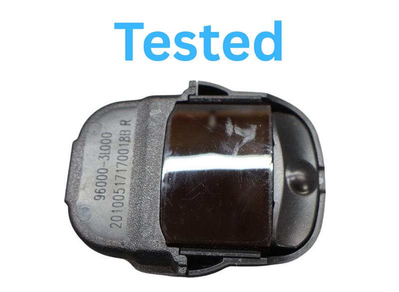 Load image into Gallery viewer, 09-14 Hyundai Equus Genesis Windshield Wiper Rain Sensor 960003L000 Oem
