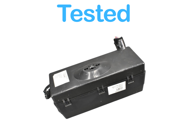 Load image into Gallery viewer, 14-17 Maserati Ghibli Engine Bay Fuse Power Block Junction Box 670008595 Oem
