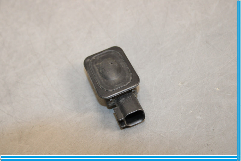 Load image into Gallery viewer, 09-15 Jaguar XF XFR Rear Tailgate Back Door Trunk Release Open Switch Oem
