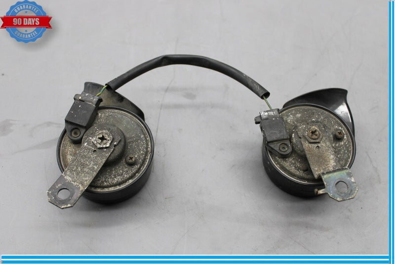 Load image into Gallery viewer, 02-10 Lexus SC430 Horn Set High And Low Note Horns 86520-24050 Oem
