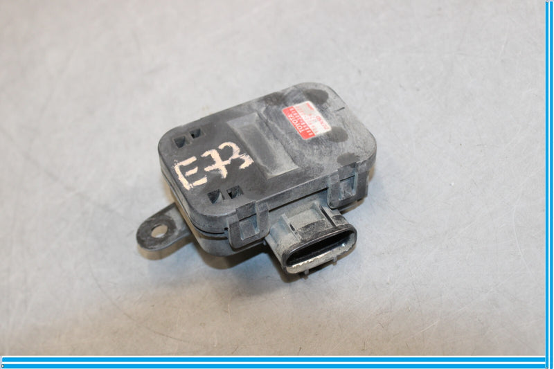 Load image into Gallery viewer, 02-10 Lexus SC430 Smog Ventilation Control Sensor Module Unit Oem
