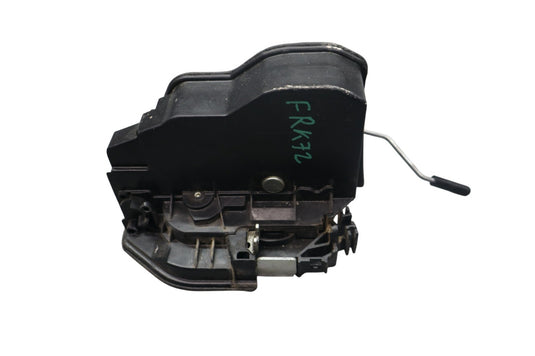 12-18 BMW 320i 328i F30 Front Right Passenger Side Door Lock Latch Actuator Oem