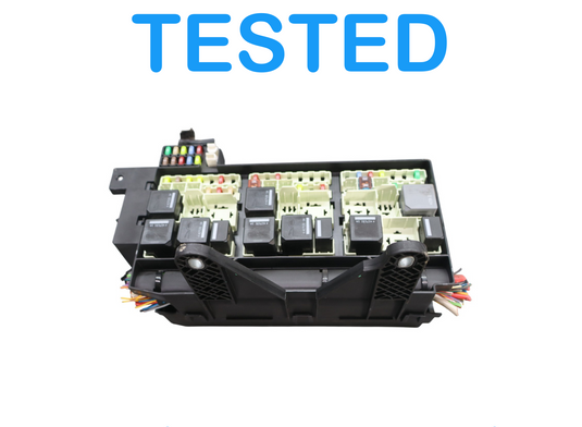 17-19 Jaguar XE Rear Trunk Cabin Relay Box Fusebox Power Distribution Oem