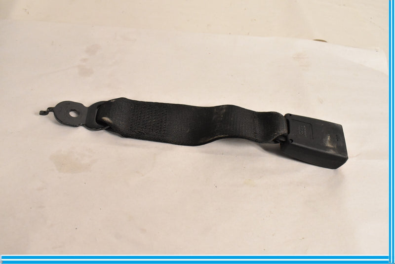 Load image into Gallery viewer, 09-13 BMW 750i 750Li F01 F02 Rear Center Seatbelt Buckle Latch Receiver Oem
