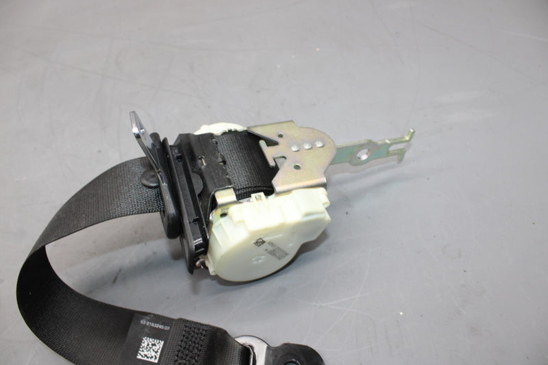 Load image into Gallery viewer, 11-16 BMW 528i 535i 550i Rear Right Passenger Seat Belt Seatbelt Retractor Oem
