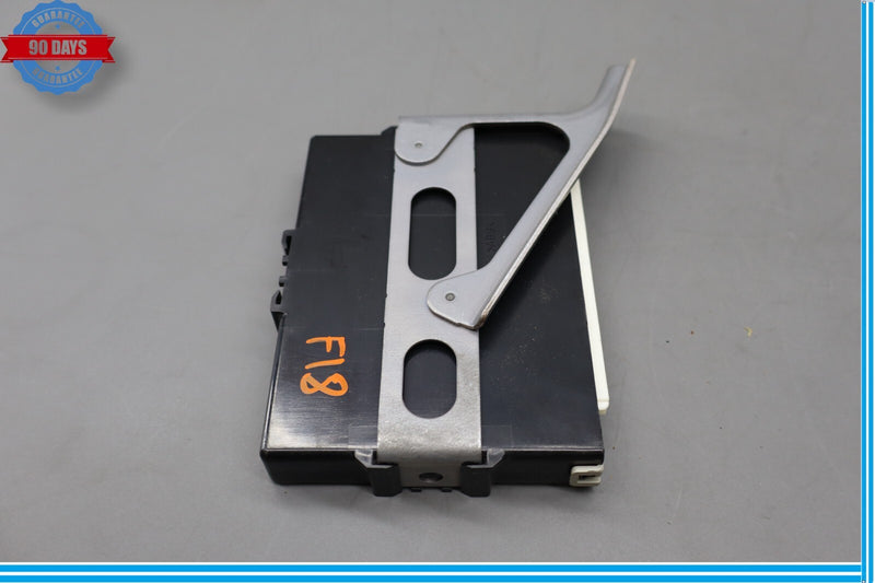 Load image into Gallery viewer, 07-09 Lexus LS460 LS460L Smart Keyless Control Module Unit 89990-50040 Oem
