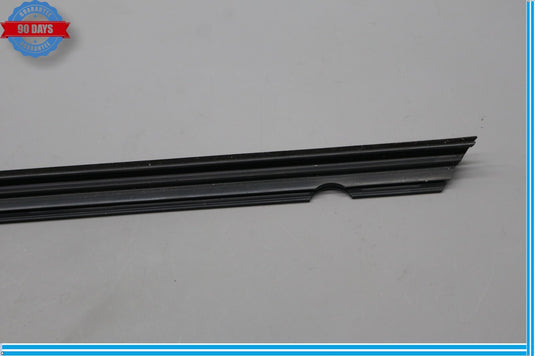 08-14 Mercedes W204 C350 Front Right Side Door Window Glass Rubber Seal Oem