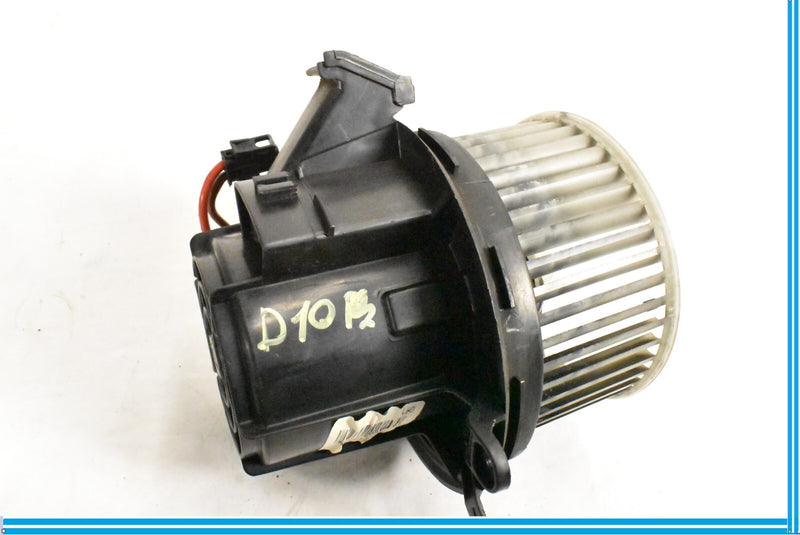Load image into Gallery viewer, 08-14 MERCEDES C300 C350 C250 W204 A/C AC HEATER BLOWER MOTOR OEM
