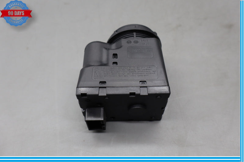 Load image into Gallery viewer, 11-18 Porsche Cayenne Ignition Starter Switch 7PP905865F Oem
