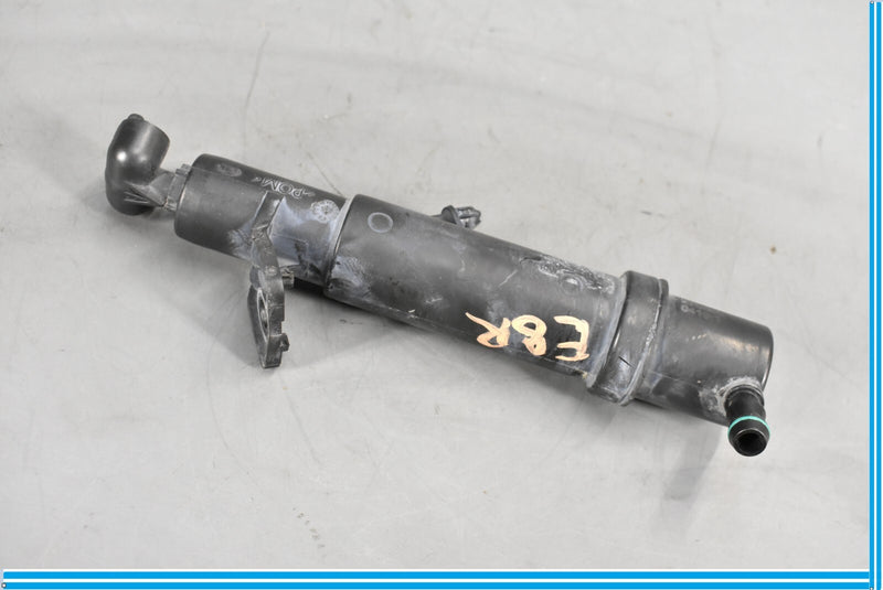 Load image into Gallery viewer, 03-09 Mercedes CLK550 W209 Right Side Headlight Washer Nozzle Pump Oem
