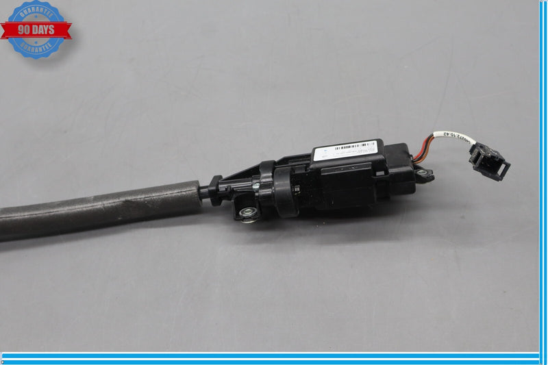 Load image into Gallery viewer, 11-18 Audi A8 A8L Quattro Front Right Side Seat Belt Height Adjust Motor Oem
