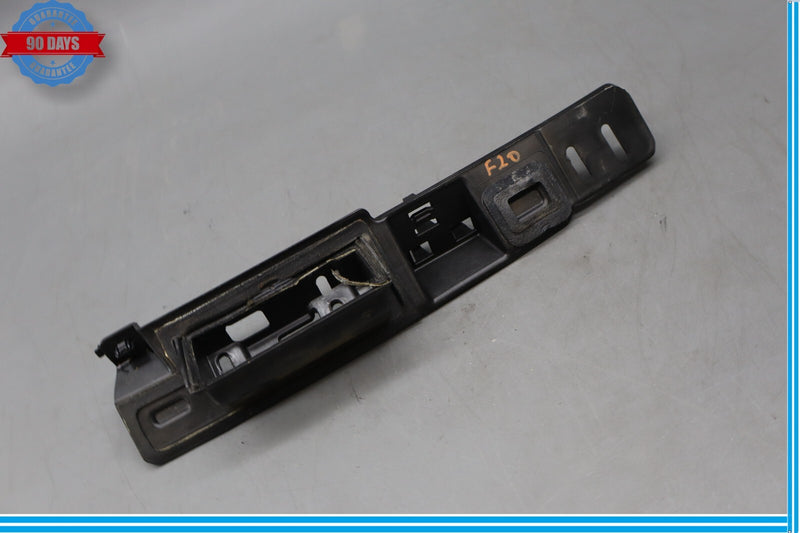 Load image into Gallery viewer, 11-18 Porsche Cayenne Rear Trunk Hatch Handle Trim Cover 7P5827129A Oem
