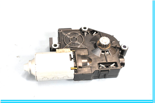 12-18 BMW 650i Front Left Sunroof Sun Roof Shade Motor Oem