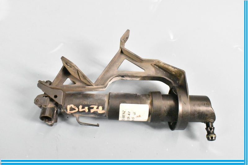 Load image into Gallery viewer, 00-06 Mercedes CL500 CL600 Left Side Headlight Washer Nozzle Pump 2158600147 Oem
