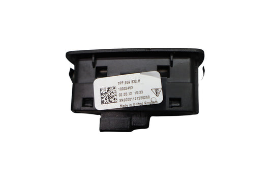 10-18 Porsche Panamera Rear Trunk Tailgate Release Switch Button 7PP959832H Oem