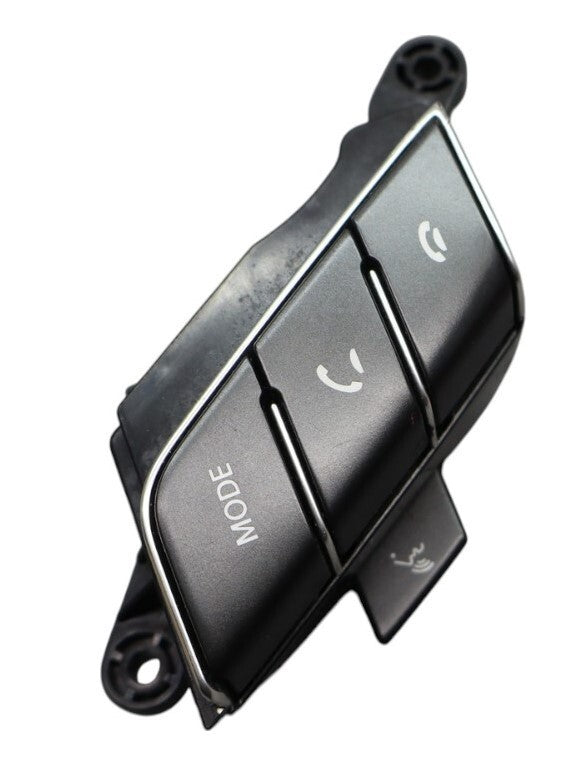 Load image into Gallery viewer, 11-13 Hyundai Equus SIG Steering Wheel Cruise Audio Radio Control Switch Oem
