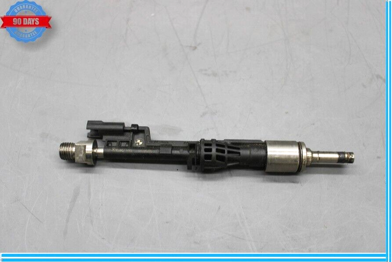 Load image into Gallery viewer, 12-18 BMW 320i 328i 528i F30 Fuel Injector 13647597870 Oem

