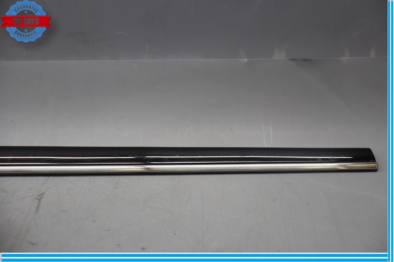 Load image into Gallery viewer, 00-06 Mercedes S500 S600 Front Left Driver Side Exterior Door Trim Molding Oem
