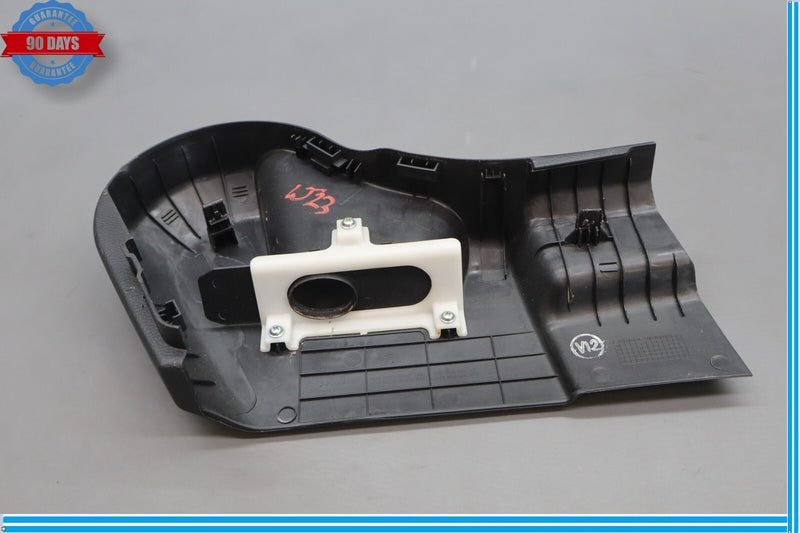 Load image into Gallery viewer, 11-13 Hyundai Equus GLS Front Left Diver Side Seat Trim Cover 881713N600 Oem
