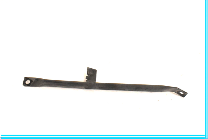 Load image into Gallery viewer, MERCEDES R230 SL-CLASS ENGINE CENTER RADIATOR CORE SUPPORT BRACE
