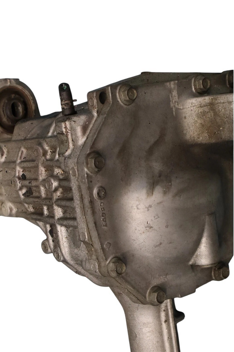 Load image into Gallery viewer, 11-17 Infiniti QX80 QX56 4WD Front Diff Differential Axle Carrier Assembly OEM
