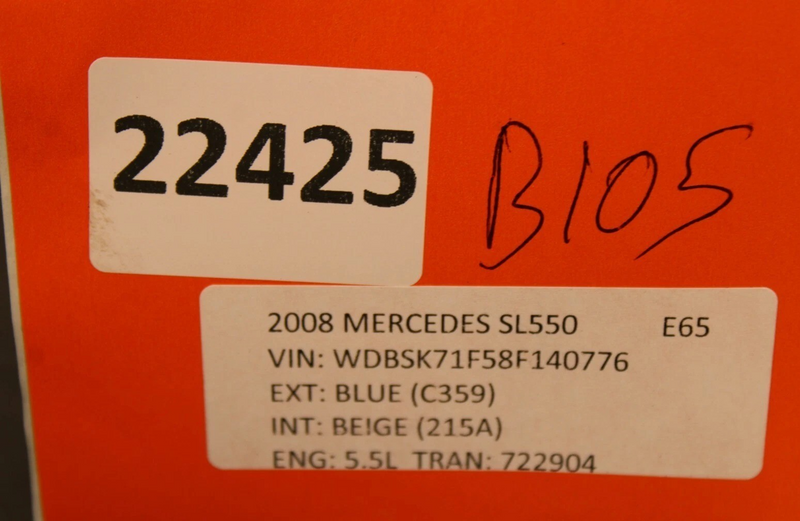 Load image into Gallery viewer, 2008 Mercedes SL550 R230 SL500 Tire Air Compressor Pump 0005831202 Oem
