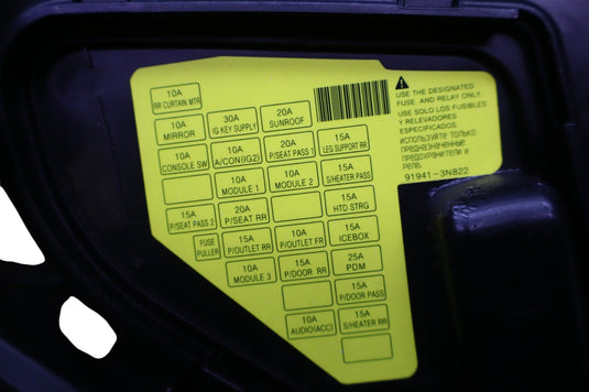 11-13 Hyundai Equus SIG Right Passenger Side Dash Instrument Panel End Cap Oem