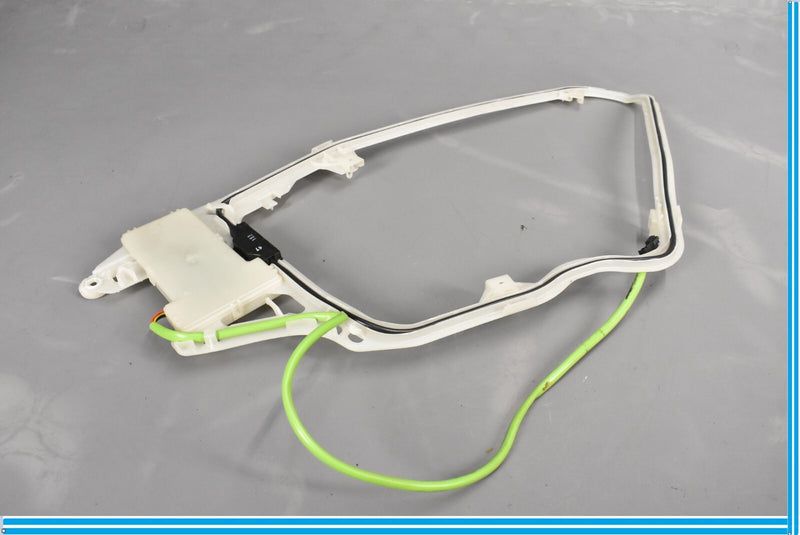 Load image into Gallery viewer, 00-06 Mercedes S500 S600 W220 Rear Left Driver Keyless Go Entry Antenna Oem
