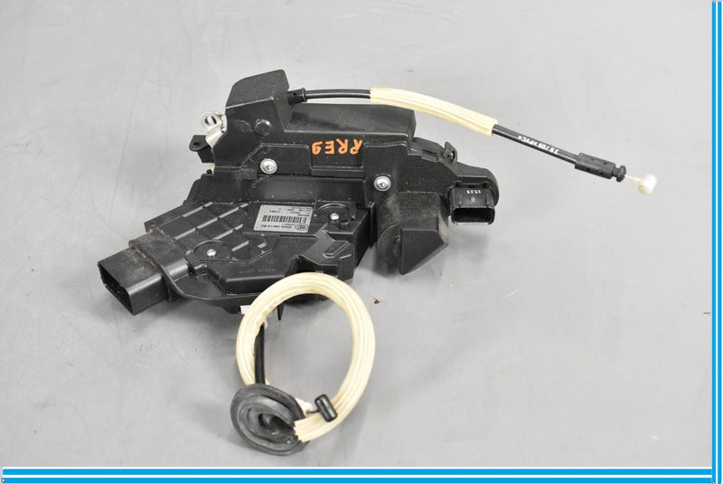 Load image into Gallery viewer, 10-13 Land Rover Range Rover Rear Right Passenger Door Lock Latch Actuator Oem
