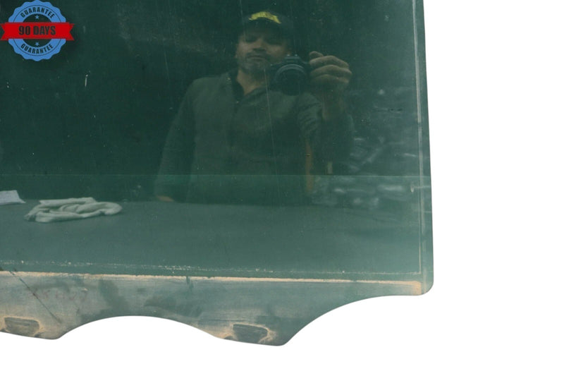 Load image into Gallery viewer, 11-17 Volkswagen Touareg Rear Right Passenger Side Door Window Auto Glass OEM
